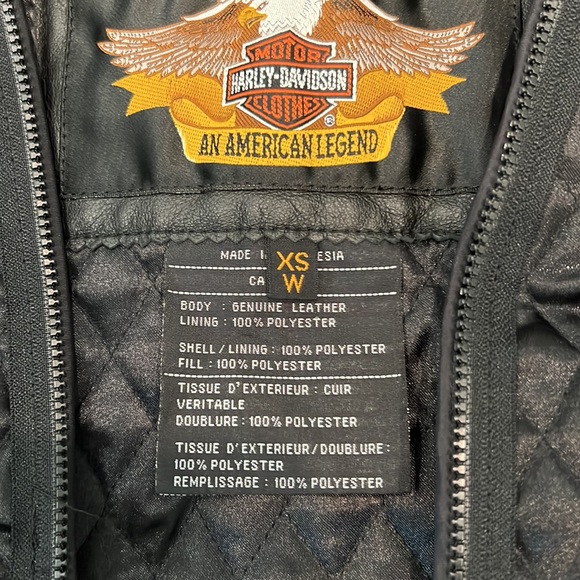 Nearly New Authentic Leather Harley Coat😍 - Picture 15 of 16